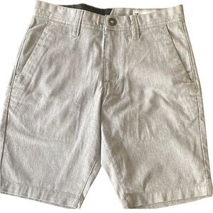 Volcom Men's Gray Casual twill walk Shorts. Grey ringspun cotton stretch NWT
